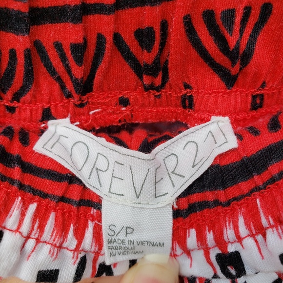 Forever 21 Tribal Print Mini Skater Skirt - Picture 6 of 8